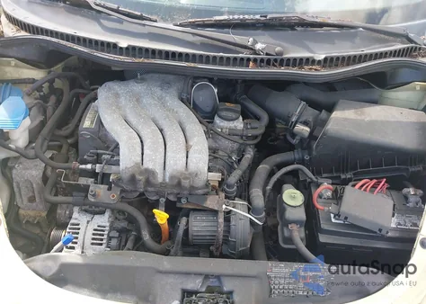 2005 Volkswagen New Beetle Gl z USA, uszkodzony, nr VIN 3VWBM31Y85M312622